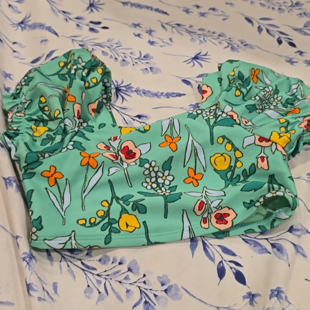 ❤️10/$13 New cat & jack swim outfit